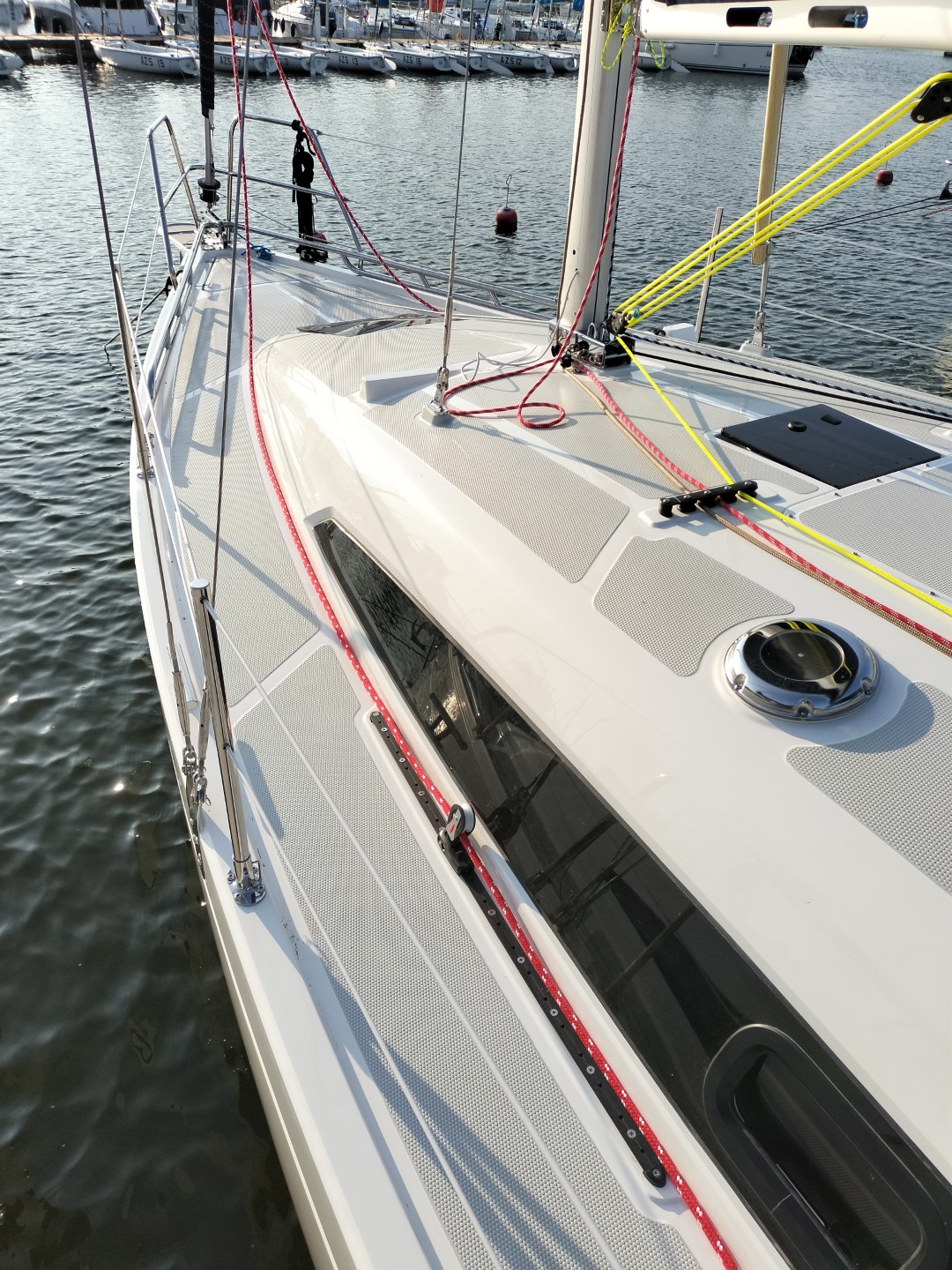 Antila 28.2 - Barbados – zdjęcie 100/103 – jacht na Mazurach (port Wilkasy)