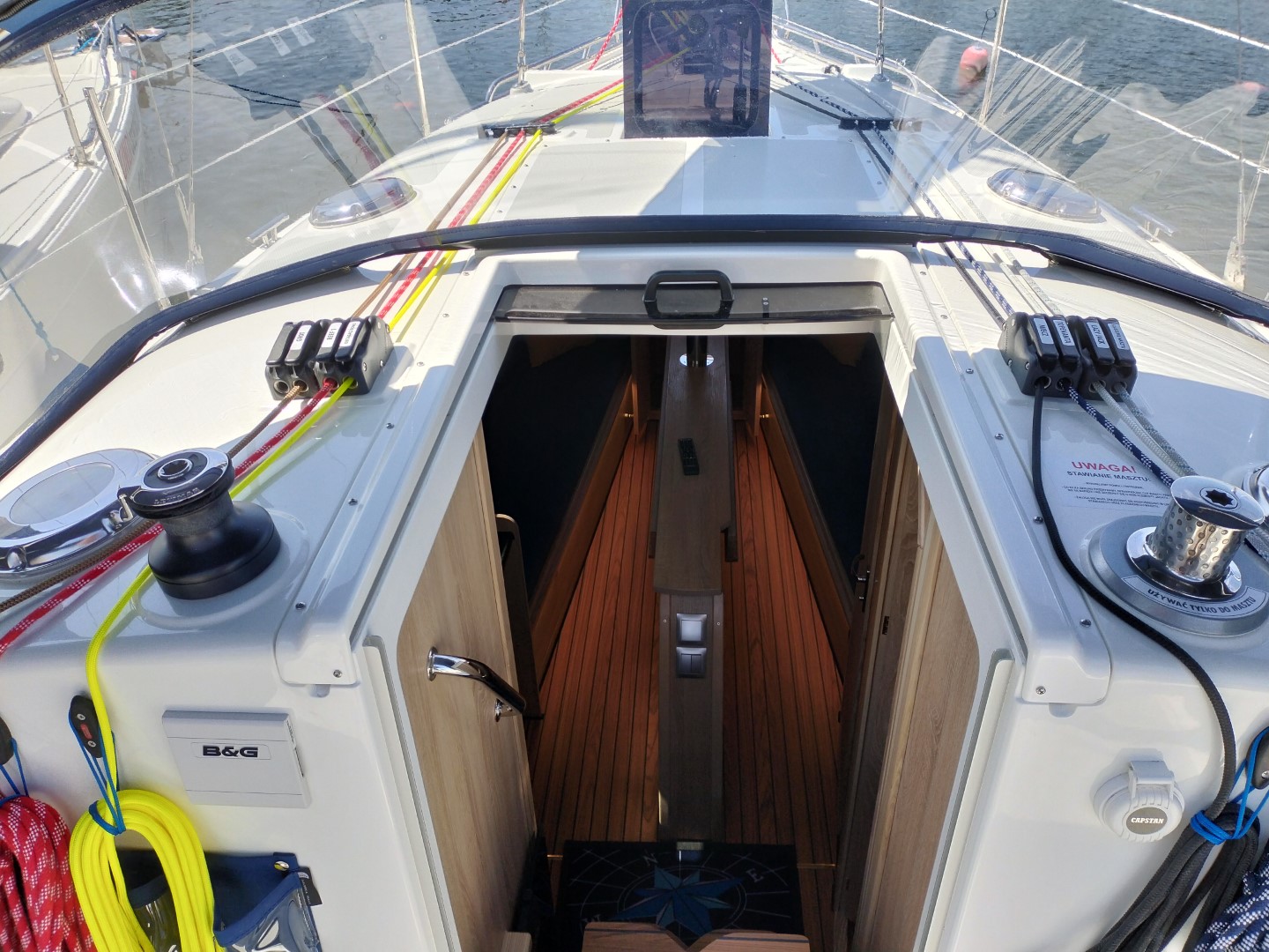 Antila 28.2 - Barbados – zdjęcie 97/103 – jacht na Mazurach (port Wilkasy)