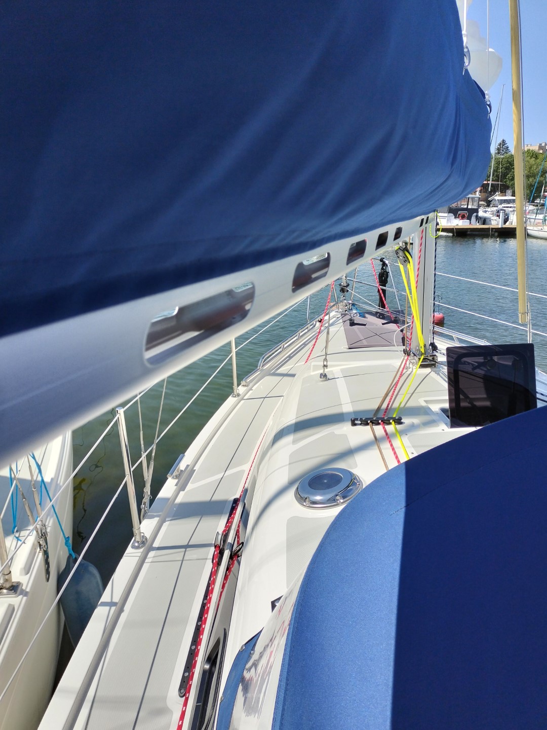 Antila 28.2 - Barbados – zdjęcie 92/103 – jacht na Mazurach (port Wilkasy)