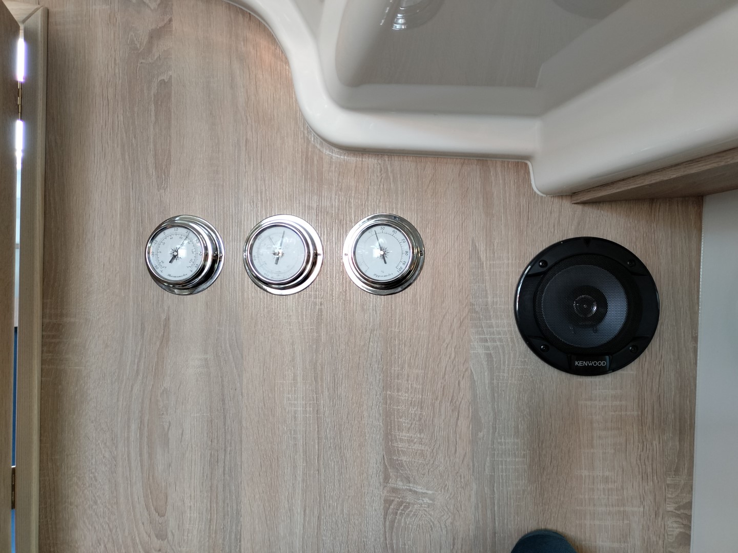 Antila 28.2 - Barbados – zdjęcie 85/103 – jacht na Mazurach (port Wilkasy)