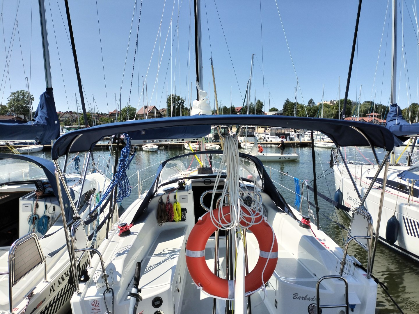 Antila 28.2 - Barbados – zdjęcie 99/103 – jacht na Mazurach (port Wilkasy)