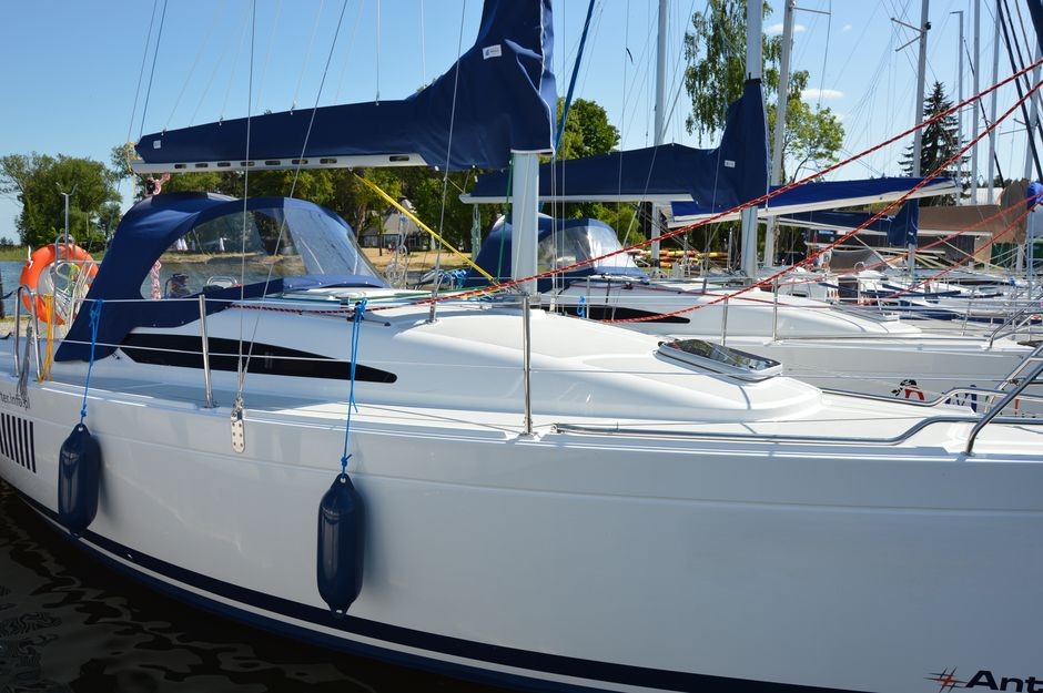 Antila 26.2 - Arabica – zdjęcie 2/3 – jacht na Mazurach (port Wilkasy)