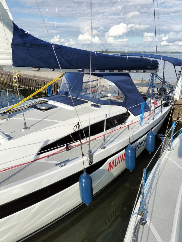 Antila 30 - Albercik – zdjęcie 15/20 – jacht na Mazurach (port Wilkasy)