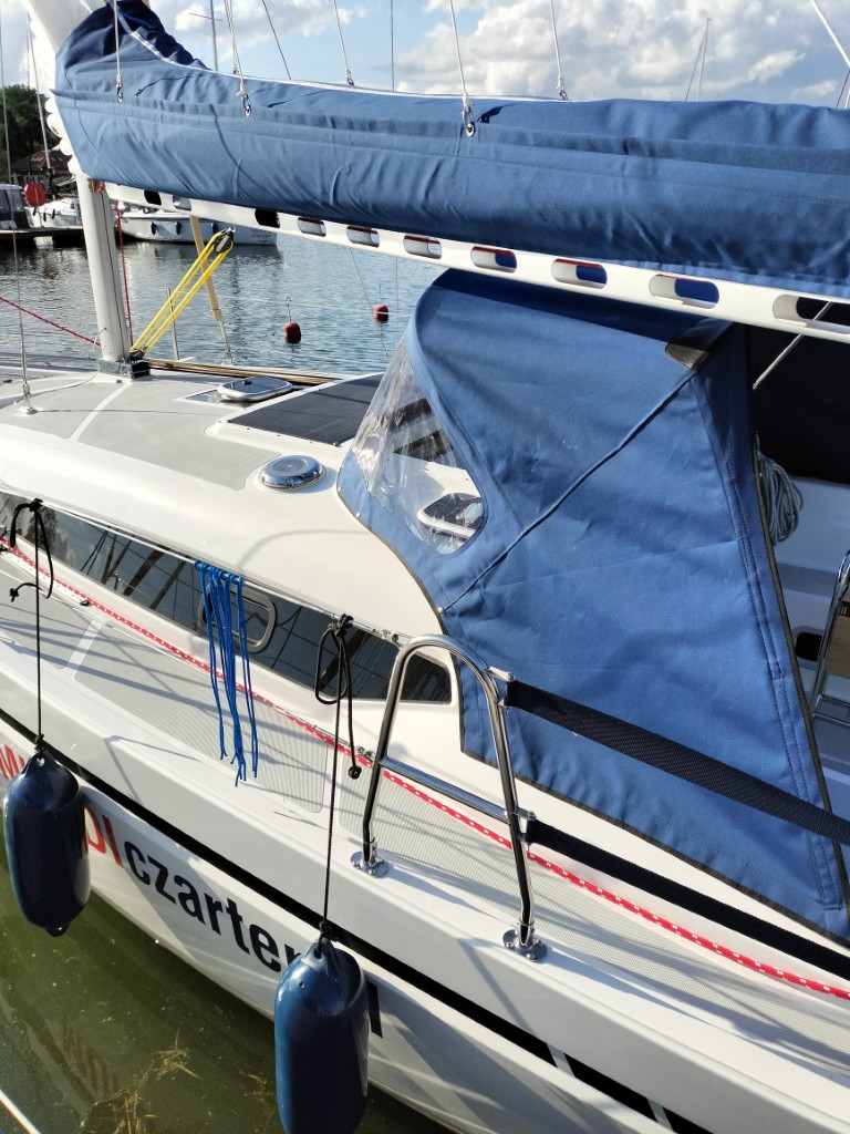 Antila 30 - Albercik – zdjęcie 16/20 – jacht na Mazurach (port Wilkasy)